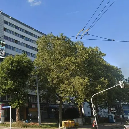 Cil Penthouse Am Altmarkt Mit 3 Betten Und Kostenlosem Parkplatz Kassel